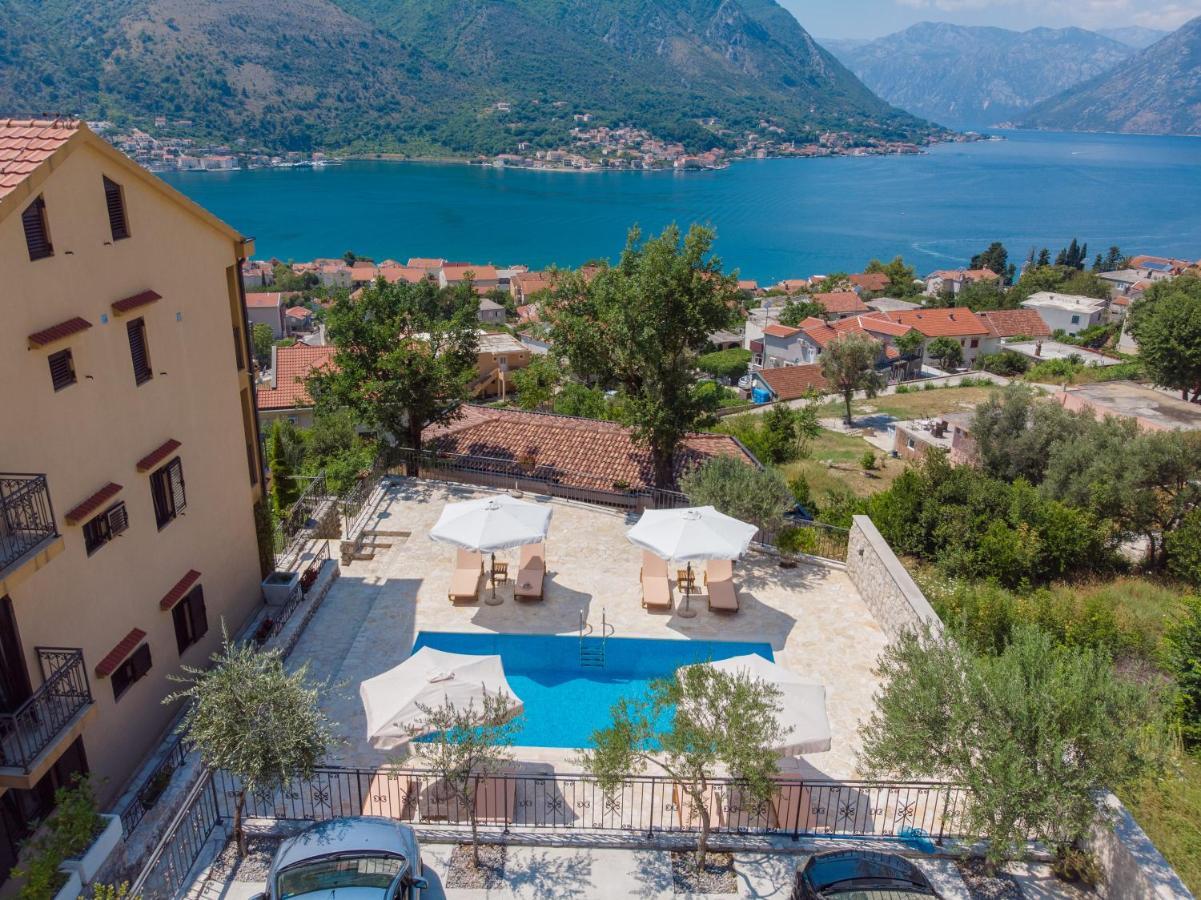 Kotor Sunset Apartments Exteriör bild