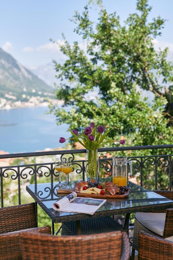 Kotor Sunset Apartments Exteriör bild